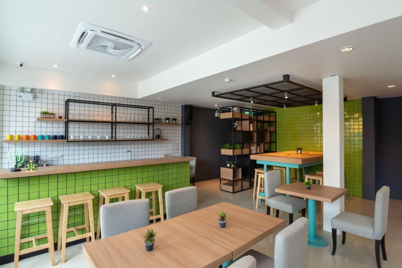 สเตย์ แอท กะตะ พอชเทล Hostel Karon ภายนอก รูปภาพ